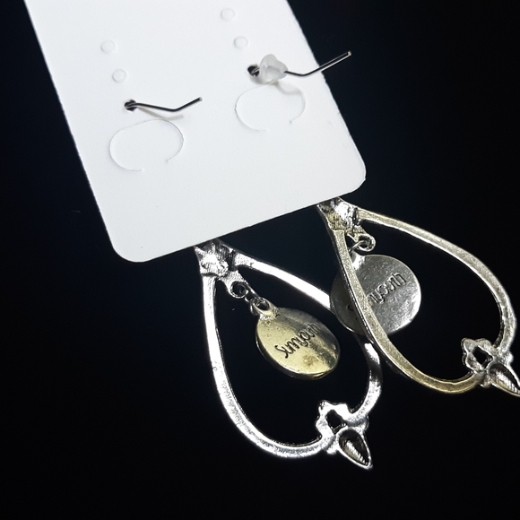 Bohemian Style Earrings - Picture 3 of 4